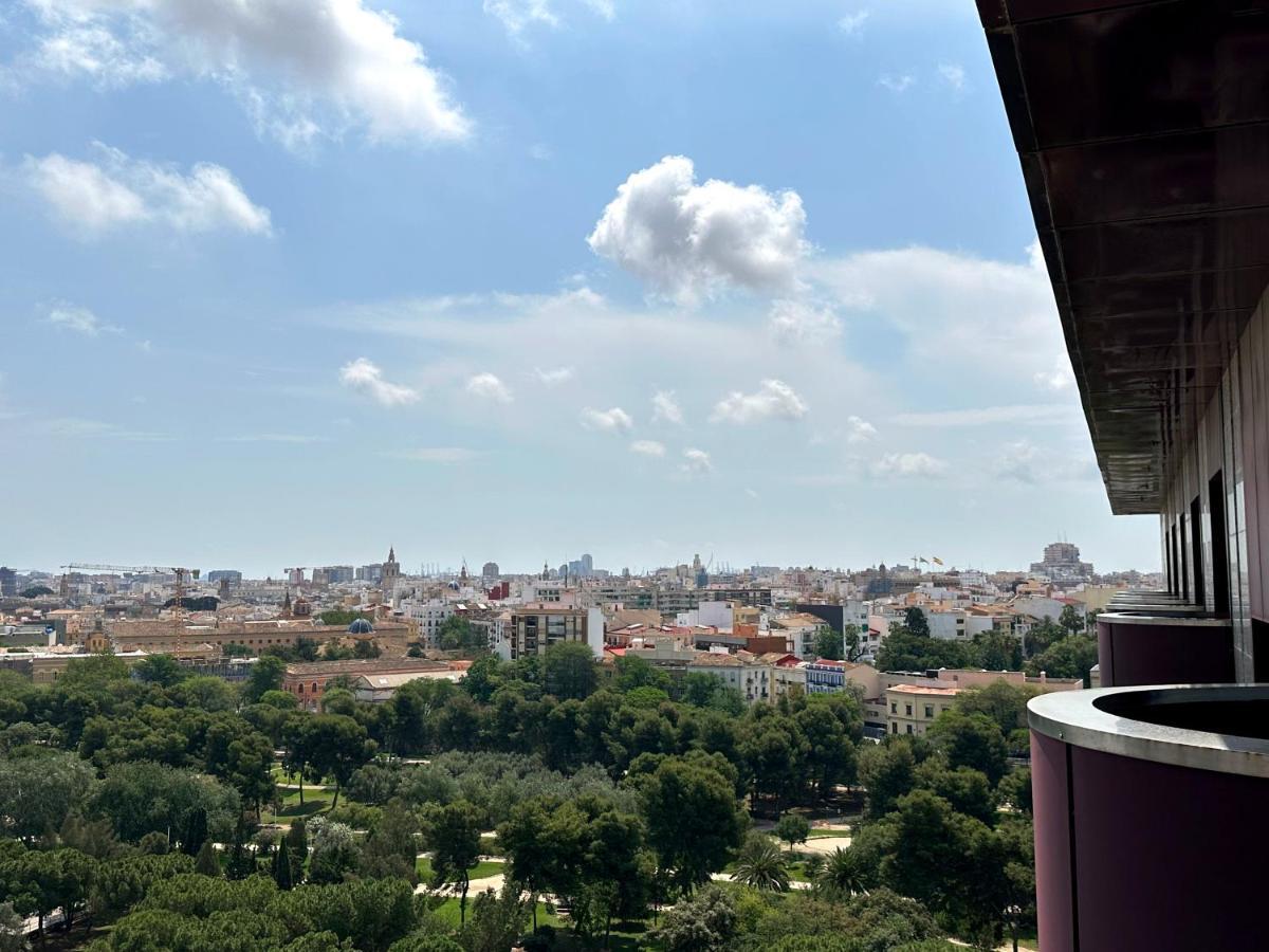 Hotel Turia Valenza Esterno foto