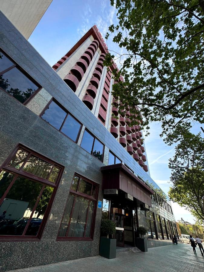 Hotel Turia Valenza Esterno foto